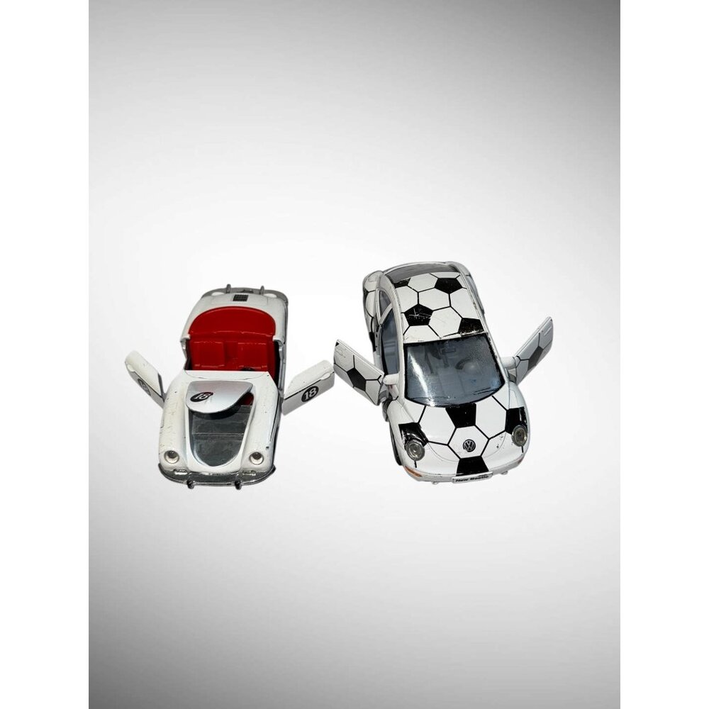 Vintage Die-Cast Volkswagen Beetle Soccer Design & Classic Porsche 911 Toy Cars